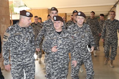 ‏‎اللواء الركن لاوندس يتابع جولاته في الجنوب وبيروت: 